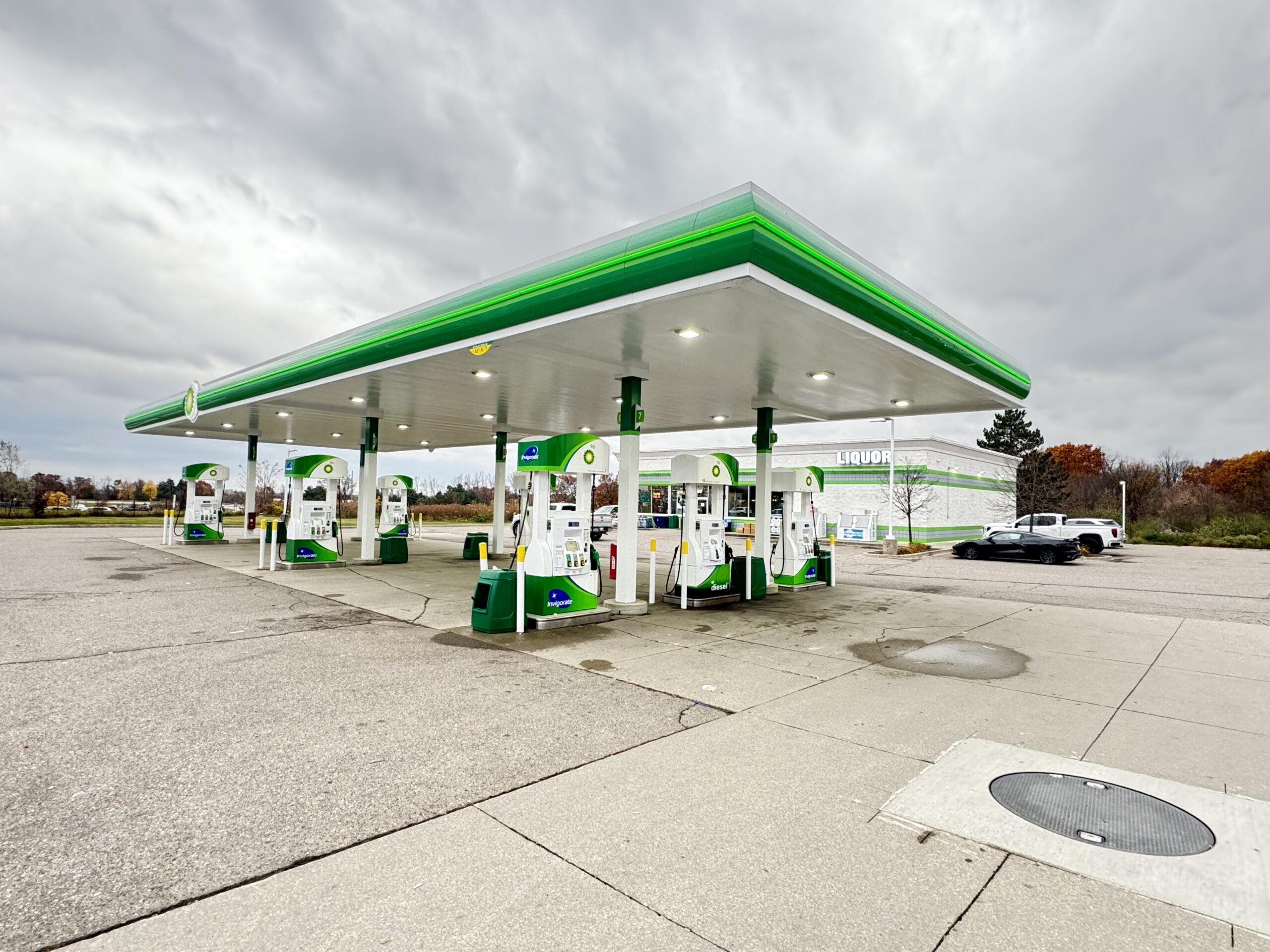 bp - 6889 sashabaw road, clarkston, mi (3)